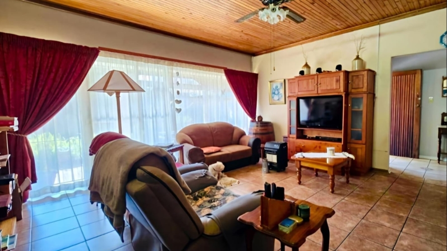 3 Bedroom Property for Sale in Potchefstroom North West
